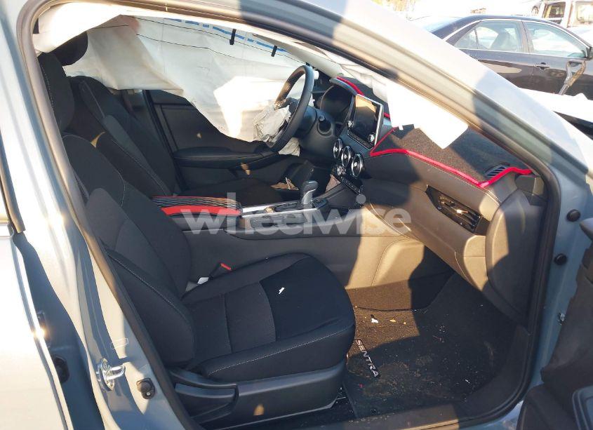 Photo 5 of 2024 Nissan Sentra SV XTRONIC CVT (VIN 3N1AB8CV6RY345561)