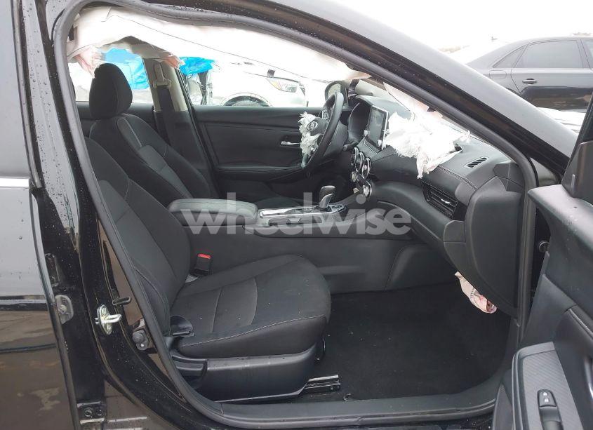 Photo 5 of 2024 Nissan Sentra SV XTRONIC CVT (VIN 3N1AB8CV6RY376258)