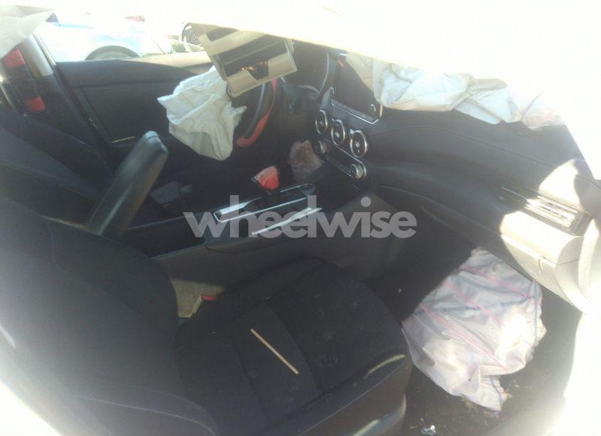 Photo 5 of 2020 Nissan Sentra SV XTRONIC CVT (VIN 3N1AB8CV7LY240390)