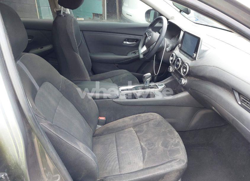 Photo 5 of 2020 Nissan Sentra SV XTRONIC CVT (VIN 3N1AB8CV7LY241667)