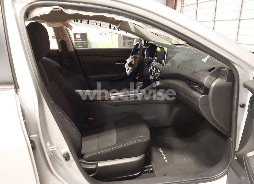 Photo 5 of 2021 Nissan Sentra SV XTRONIC CVT (VIN 3N1AB8CV7MY273519)