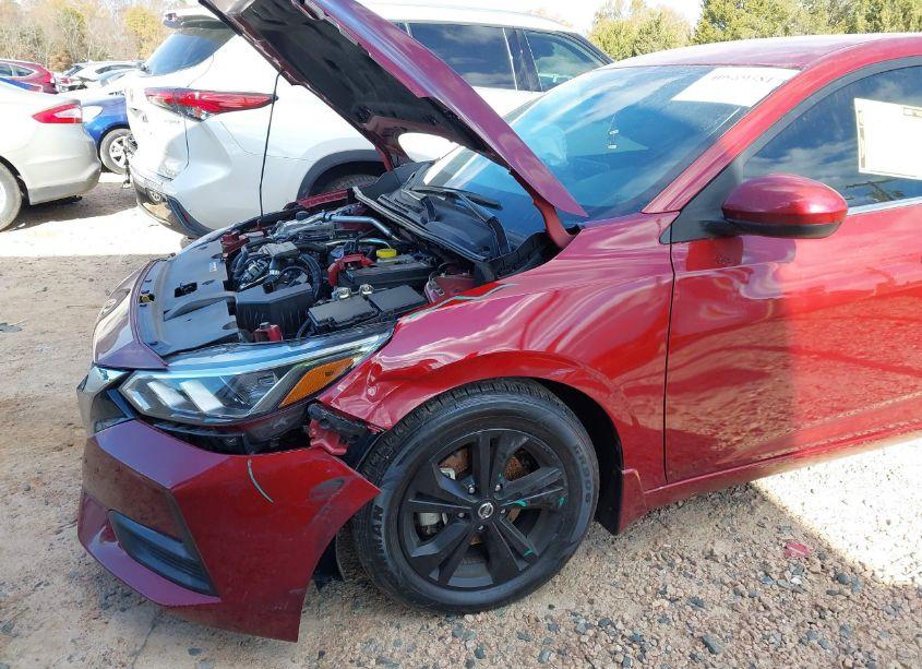 Photo 2 of 2022 Nissan Sentra SV XTRONIC CVT (VIN 3N1AB8CV7NY227111)