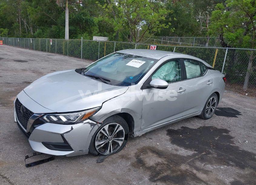 Photo 2 of 2022 Nissan Sentra SV XTRONIC CVT (VIN 3N1AB8CV7NY315866)
