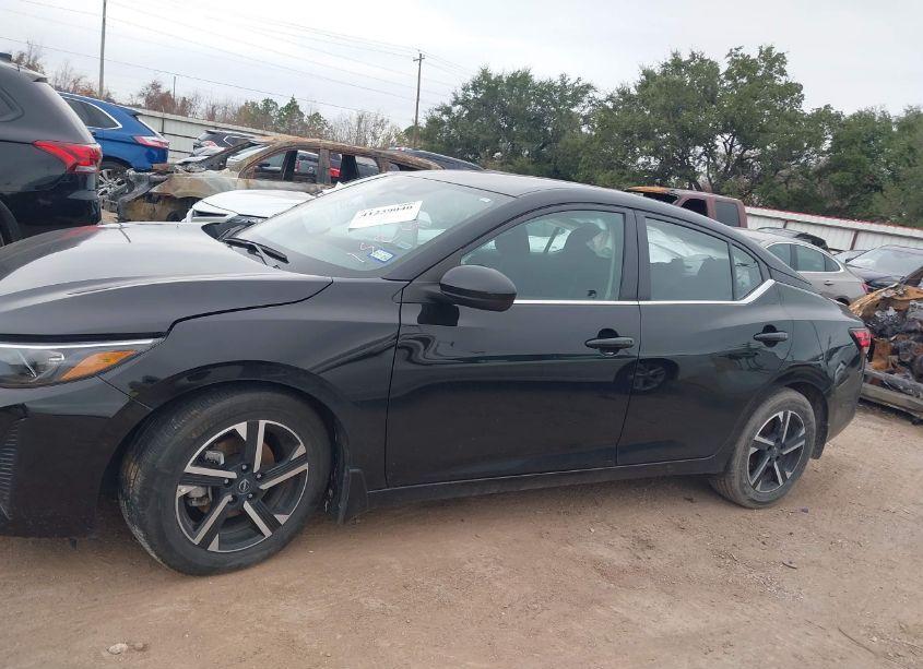 Photo 14 of 2024 Nissan Sentra SV XTRONIC CVT (VIN 3N1AB8CV7RY207589)