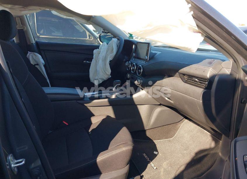 Photo 5 of 2024 Nissan Sentra SV XTRONIC CVT (VIN 3N1AB8CV7RY234324)