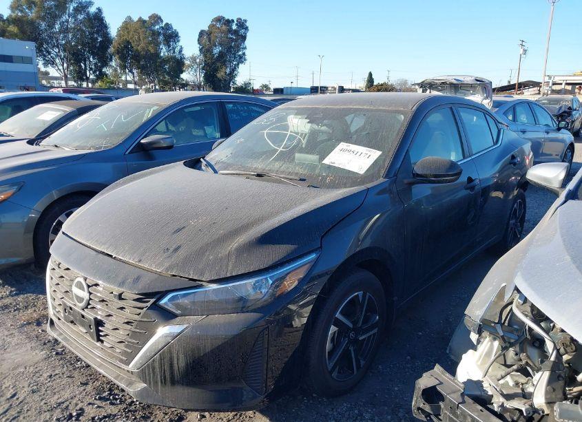 Photo 2 of 2024 Nissan Sentra SV XTRONIC CVT (VIN 3N1AB8CV7RY283670)