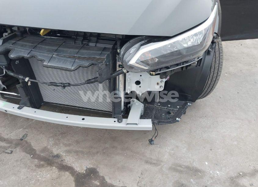 Photo 6 of 2024 Nissan Sentra SV XTRONIC CVT (VIN 3N1AB8CV7RY302427)