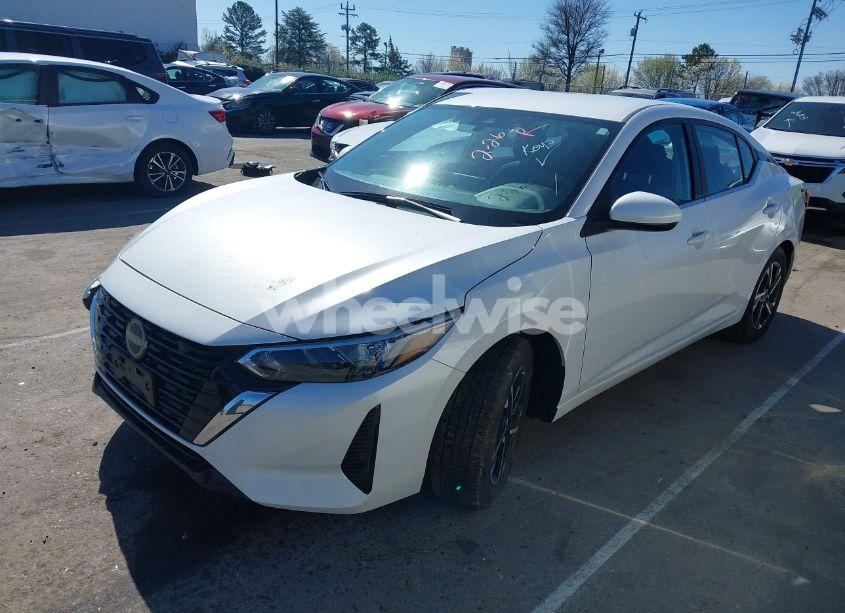Photo 2 of 2024 Nissan Sentra SV XTRONIC CVT (VIN 3N1AB8CV7RY352678)