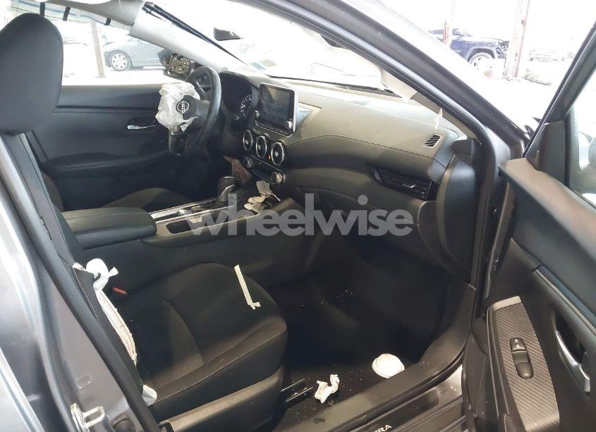 Photo 5 of 2024 Nissan Sentra SV XTRONIC CVT (VIN 3N1AB8CV7RY369755)