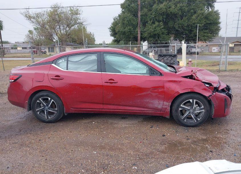 Photo 13 of 2024 Nissan Sentra SV XTRONIC CVT (VIN 3N1AB8CV7RY370842)