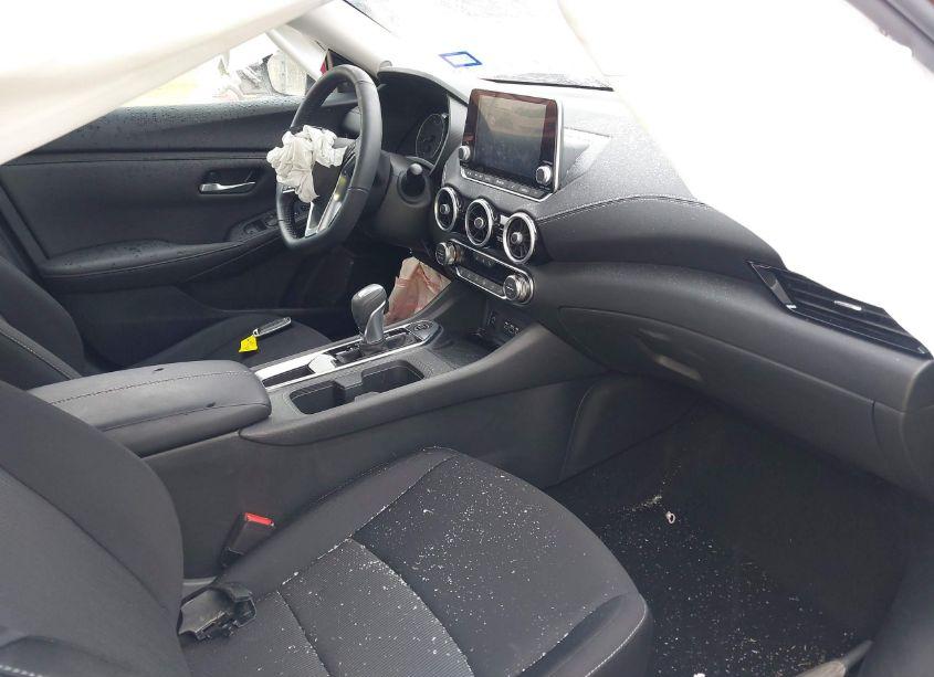 Photo 5 of 2024 Nissan Sentra SV XTRONIC CVT (VIN 3N1AB8CV7RY370842)