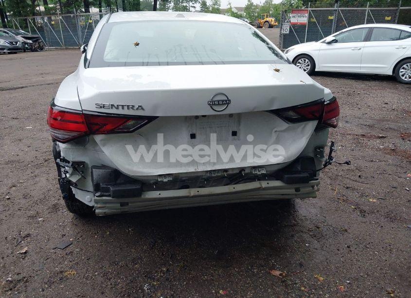 Photo 6 of 2025 Nissan Sentra SV (VIN 3N1AB8CV7SY209607)