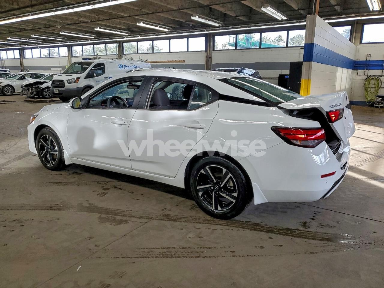 Photo 2 of 2025 NISSAN SENTRA SV (VIN 3N1AB8CV7SY248990)