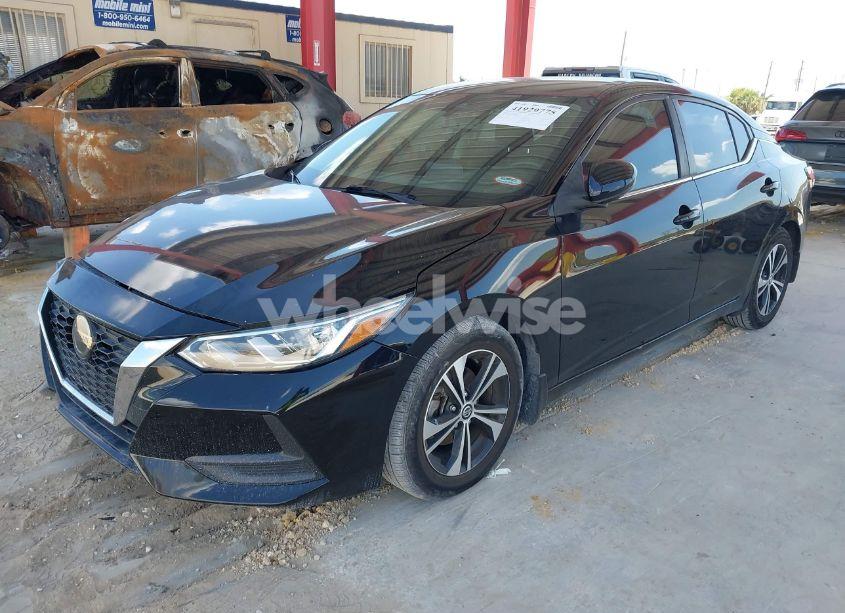Photo 2 of 2020 Nissan Sentra SV XTRONIC CVT (VIN 3N1AB8CV8LY308342)