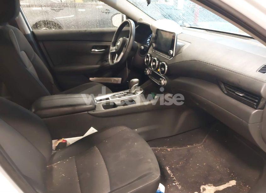 Photo 5 of 2021 Nissan Sentra SV XTRONIC CVT (VIN 3N1AB8CV8MY266224)