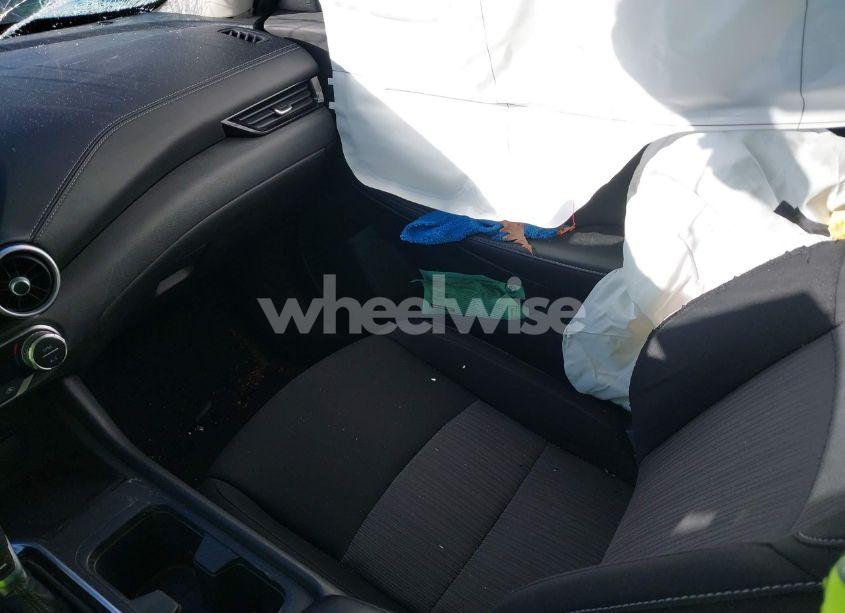 Photo 5 of 2021 Nissan Sentra SV XTRONIC CVT (VIN 3N1AB8CV8MY307516)