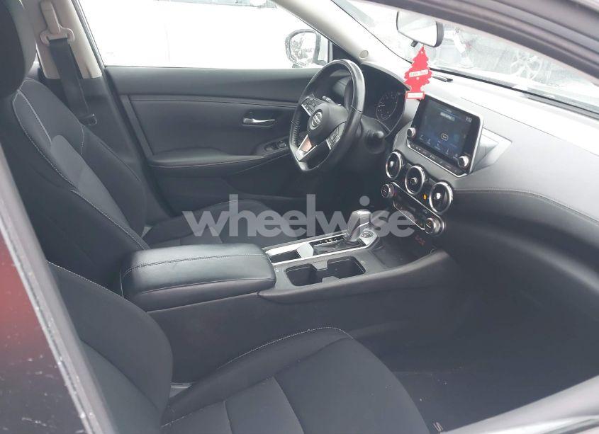 Photo 5 of 2021 Nissan Sentra SV XTRONIC CVT (VIN 3N1AB8CV8MY328169)