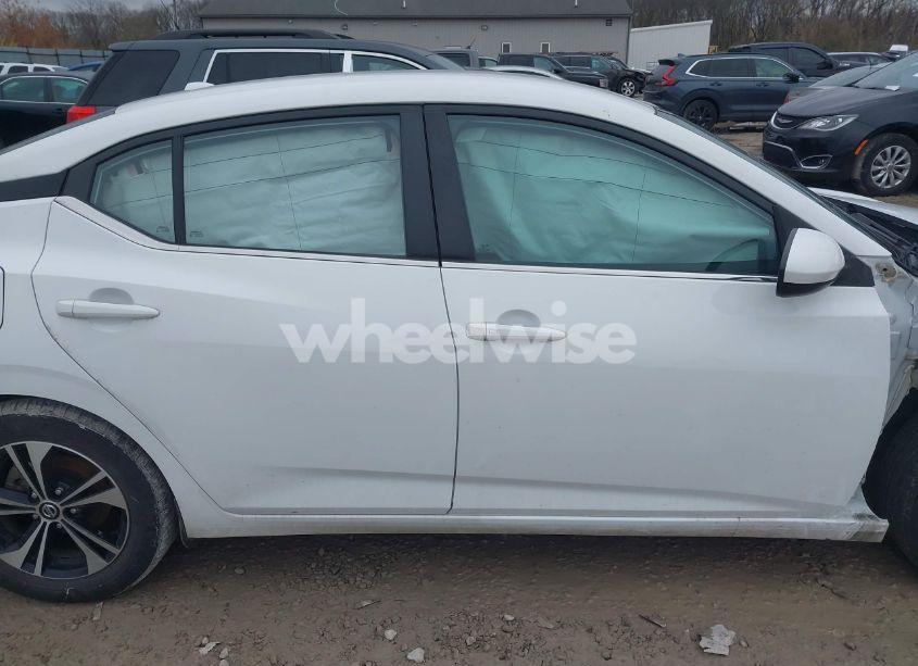 Photo 13 of 2021 Nissan Sentra SV XTRONIC CVT (VIN 3N1AB8CV8MY329368)