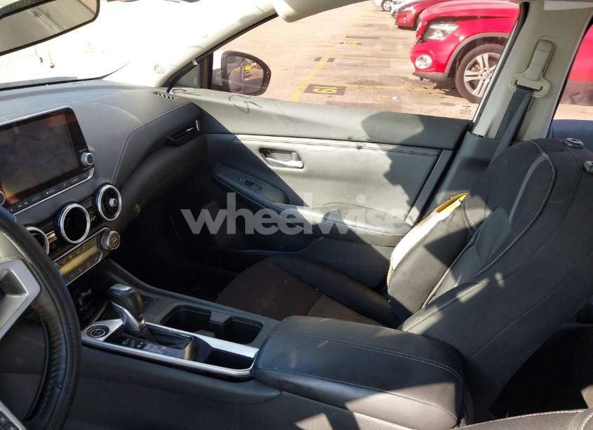 Photo 5 of 2022 Nissan Sentra SV XTRONIC CVT (VIN 3N1AB8CV8NY202797)