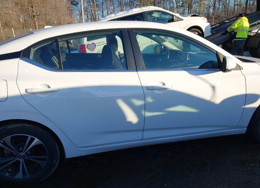 Photo 13 of 2022 Nissan Sentra SV XTRONIC CVT (VIN 3N1AB8CV8NY220152)