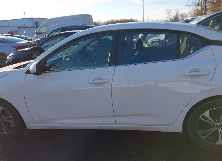 Photo 14 of 2022 Nissan Sentra SV XTRONIC CVT (VIN 3N1AB8CV8NY220152)