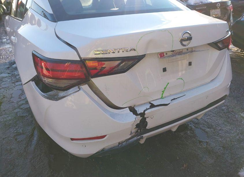 Photo 6 of 2022 Nissan Sentra SV XTRONIC CVT (VIN 3N1AB8CV8NY220152)