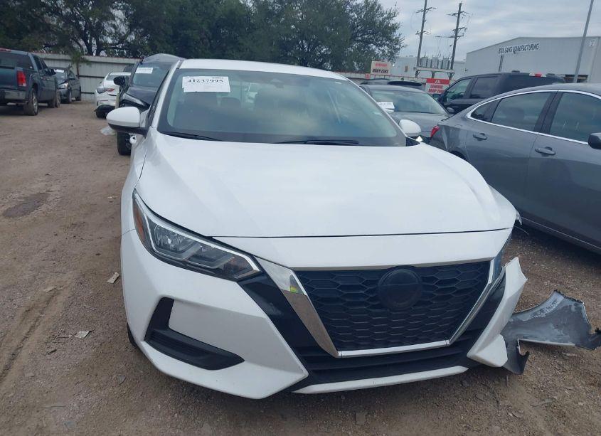 Photo 12 of 2022 Nissan Sentra SV XTRONIC CVT (VIN 3N1AB8CV8NY224752)