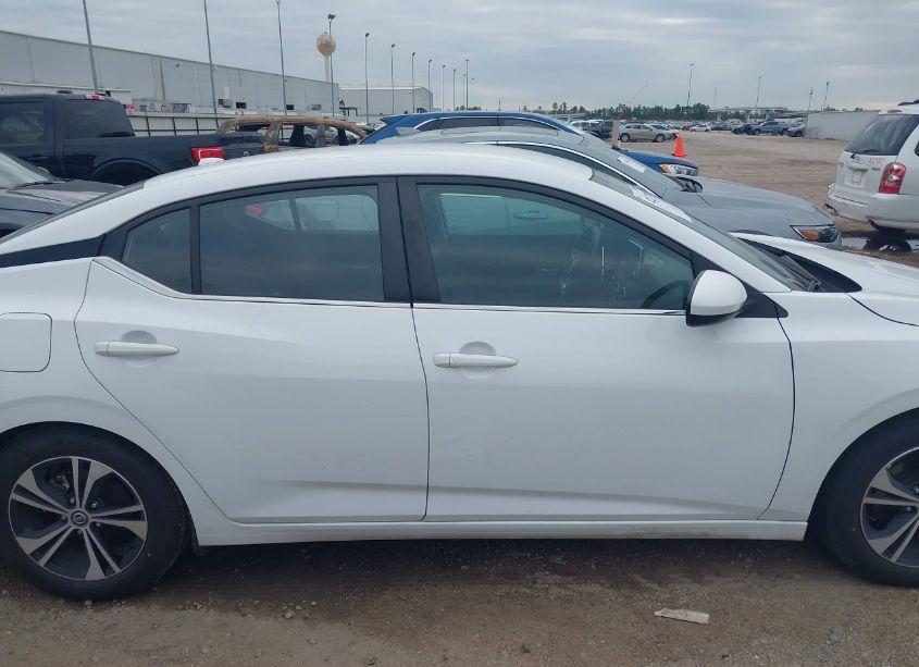 Photo 13 of 2022 Nissan Sentra SV XTRONIC CVT (VIN 3N1AB8CV8NY224752)