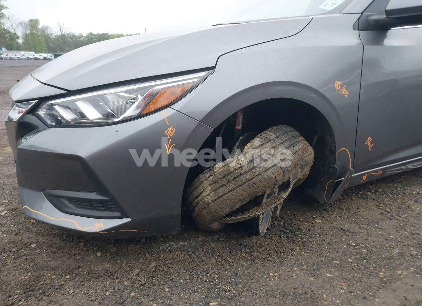 Photo 6 of 2022 Nissan Sentra SV XTRONIC CVT (VIN 3N1AB8CV8NY234696)