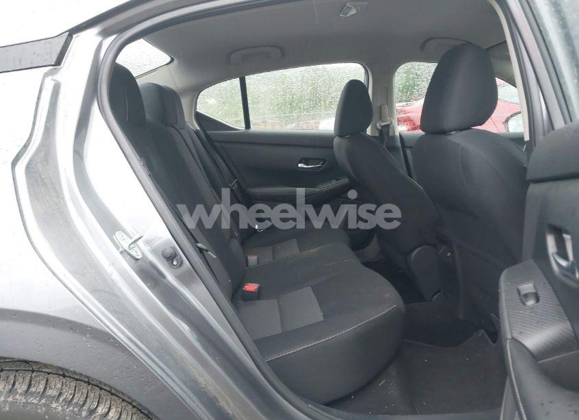 Photo 8 of 2022 Nissan Sentra SV XTRONIC CVT (VIN 3N1AB8CV8NY234696)