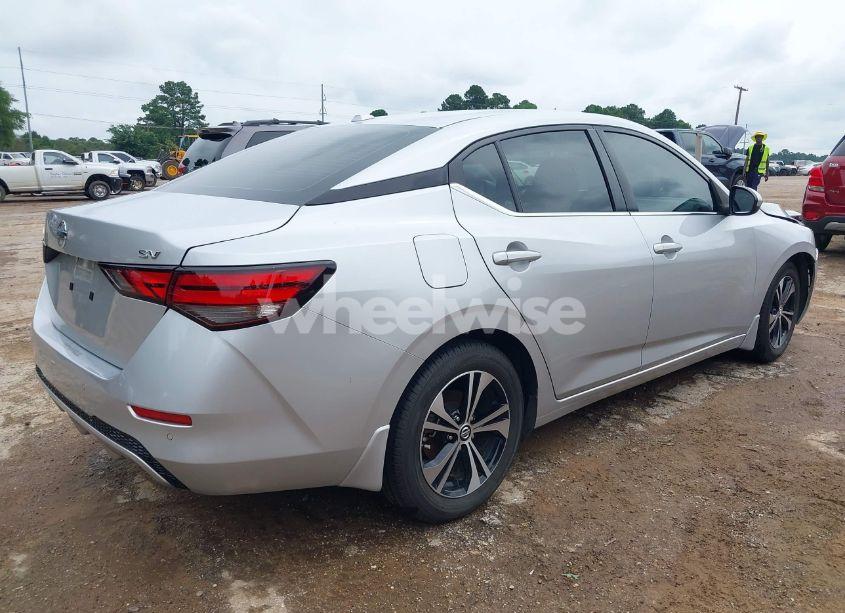 Photo 4 of 2022 Nissan Sentra SV XTRONIC CVT (VIN 3N1AB8CV8NY268265)