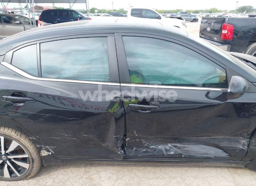 Photo 13 of 2022 Nissan Sentra SV XTRONIC CVT (VIN 3N1AB8CV8NY279623)