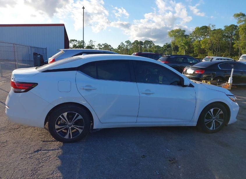 Photo 13 of 2022 Nissan Sentra SV XTRONIC CVT (VIN 3N1AB8CV8NY290881)