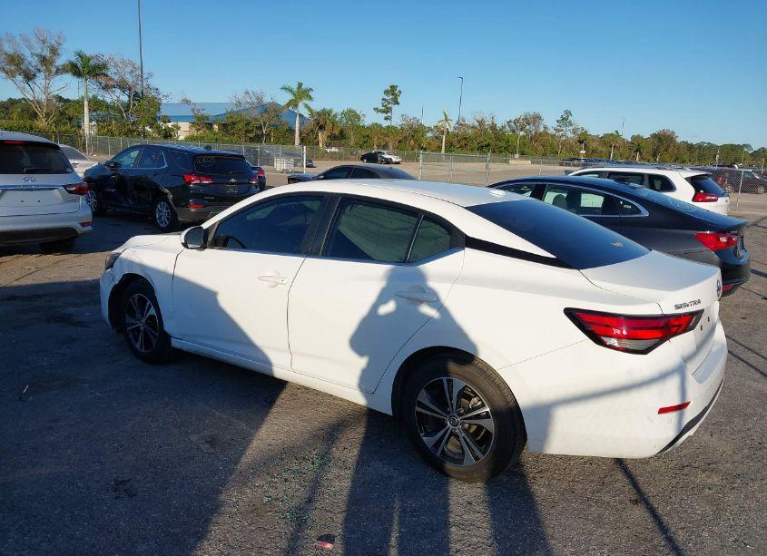 Photo 3 of 2022 Nissan Sentra SV XTRONIC CVT (VIN 3N1AB8CV8NY290881)