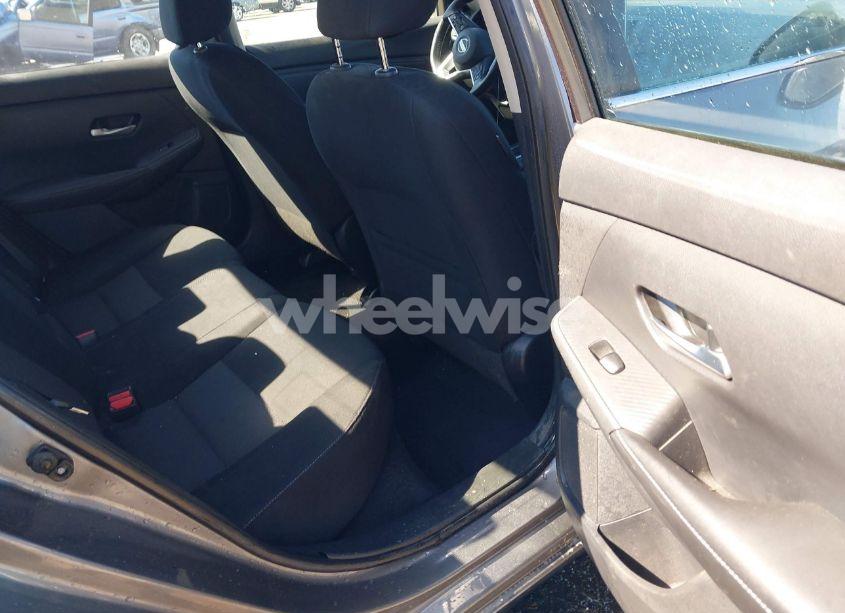 Photo 8 of 2022 Nissan Sentra SV XTRONIC CVT (VIN 3N1AB8CV8NY291643)