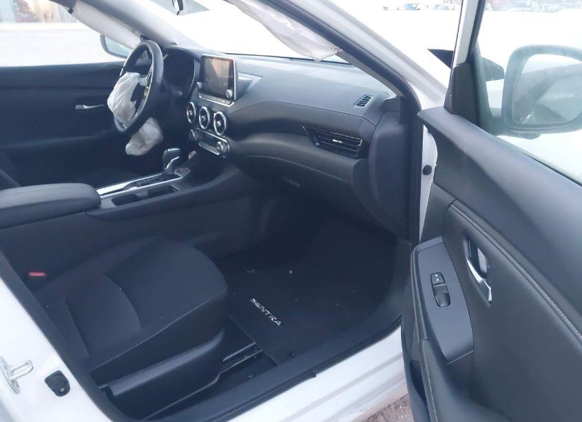 Photo 5 of 2023 Nissan Sentra SV XTRONIC CVT (VIN 3N1AB8CV8PY275333)