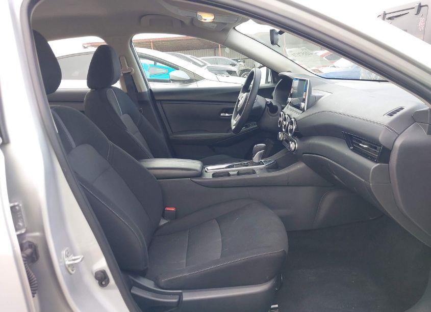 Photo 5 of 2023 Nissan Sentra SV XTRONIC CVT (VIN 3N1AB8CV8PY313191)