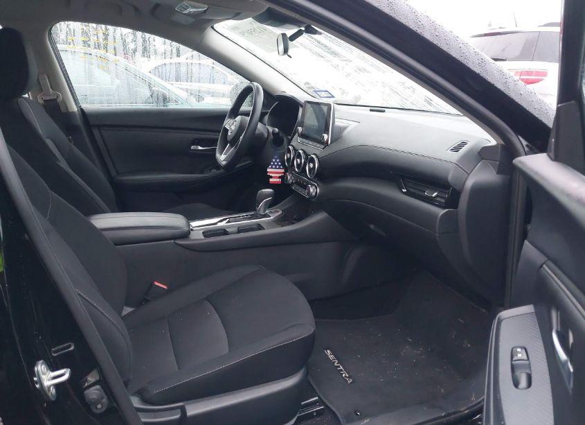 Photo 5 of 2024 Nissan Sentra SV XTRONIC CVT (VIN 3N1AB8CV8RY207634)