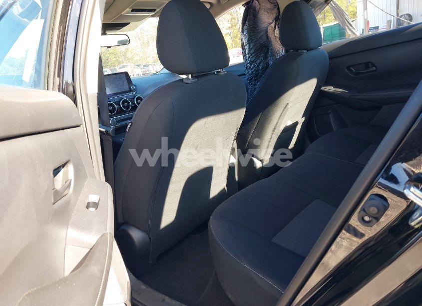 Photo 8 of 2024 Nissan Sentra SV XTRONIC CVT (VIN 3N1AB8CV8RY208332)