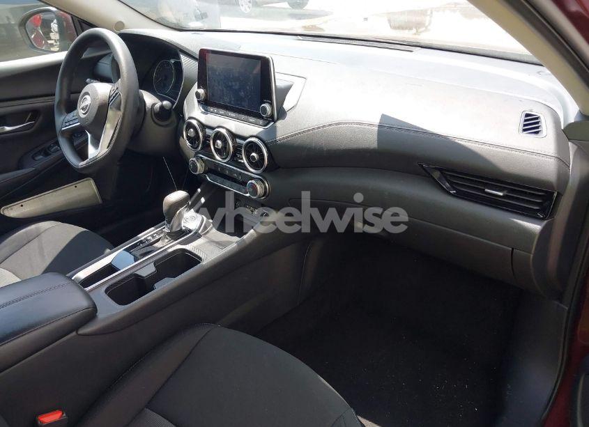 Photo 5 of 2024 Nissan Sentra SV XTRONIC CVT (VIN 3N1AB8CV8RY242996)