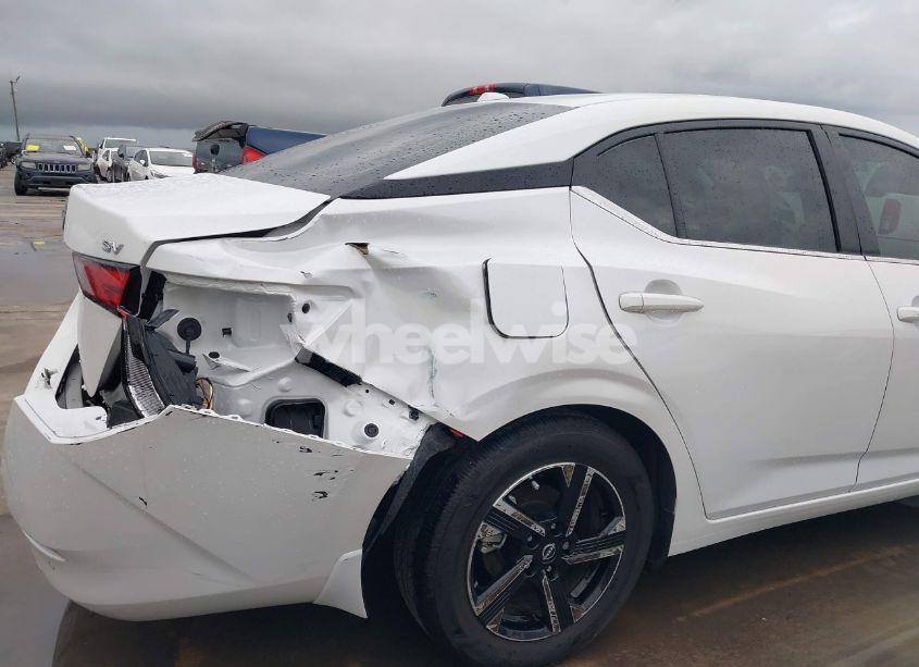 Photo 17 of 2024 Nissan Sentra SV XTRONIC CVT (VIN 3N1AB8CV8RY250418)