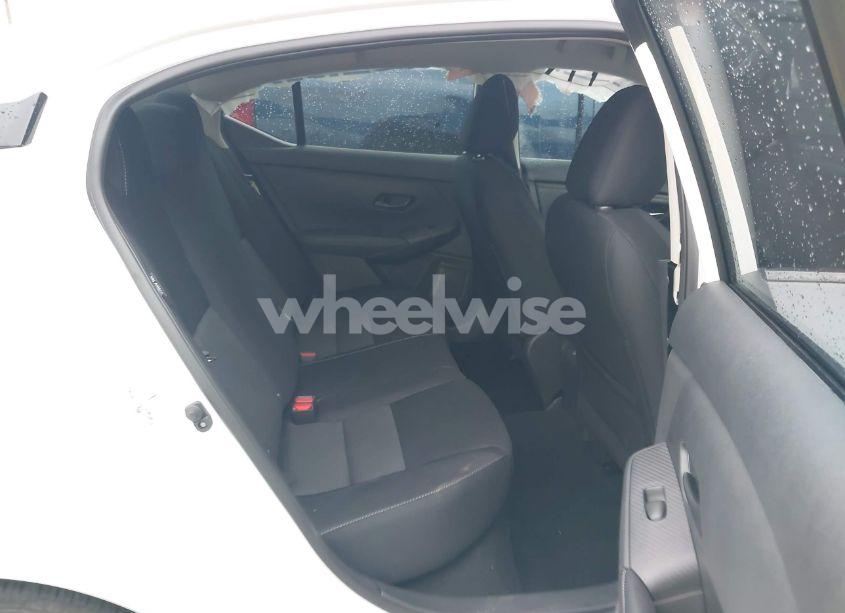 Photo 8 of 2024 Nissan Sentra SV XTRONIC CVT (VIN 3N1AB8CV8RY250418)