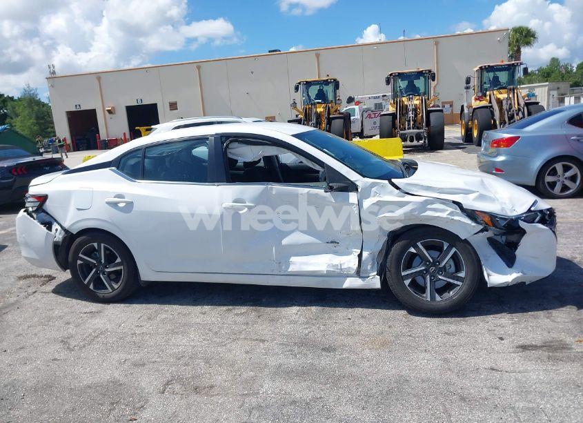 Photo 13 of 2024 Nissan Sentra SV XTRONIC CVT (VIN 3N1AB8CV8RY251276)
