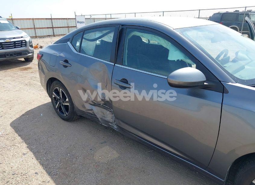 Photo 6 of 2024 Nissan Sentra SV XTRONIC CVT (VIN 3N1AB8CV8RY258275)