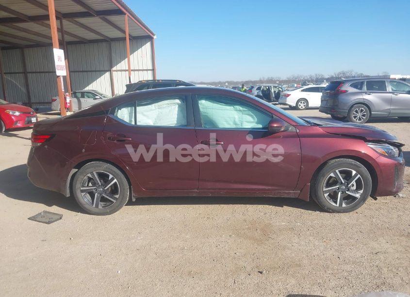 Photo 13 of 2024 Nissan Sentra SV XTRONIC CVT (VIN 3N1AB8CV8RY262102)