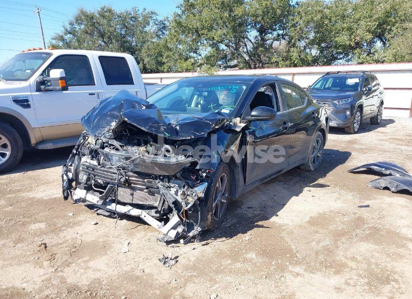 Photo 2 of 2024 Nissan Sentra SV XTRONIC CVT (VIN 3N1AB8CV8RY265744)