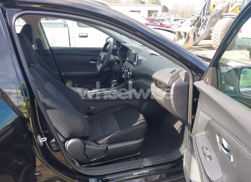 Photo 5 of 2024 Nissan Sentra SV XTRONIC CVT (VIN 3N1AB8CV8RY270538)