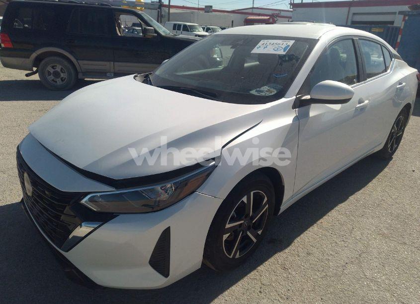 Photo 2 of 2024 Nissan Sentra SV XTRONIC CVT (VIN 3N1AB8CV8RY334190)