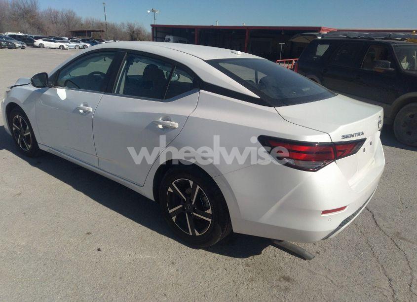 Photo 3 of 2024 Nissan Sentra SV XTRONIC CVT (VIN 3N1AB8CV8RY334190)