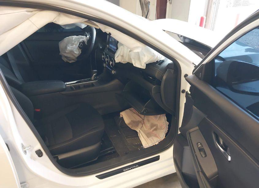 Photo 5 of 2024 Nissan Sentra SV XTRONIC CVT (VIN 3N1AB8CV8RY362393)